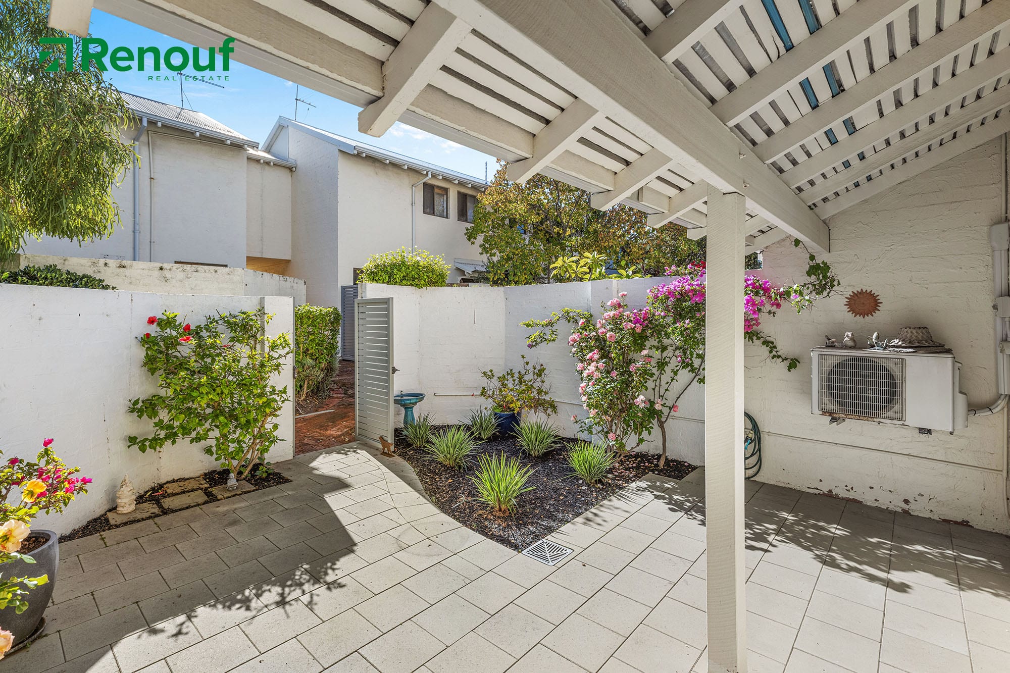 18/11-17 Princes Street, Cottesloe