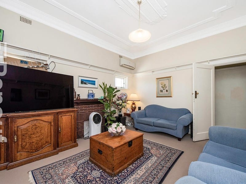 9A Webster, Nedlands