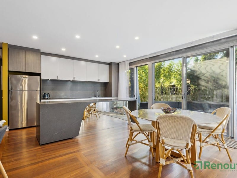 1/9 Wrexham, Bicton