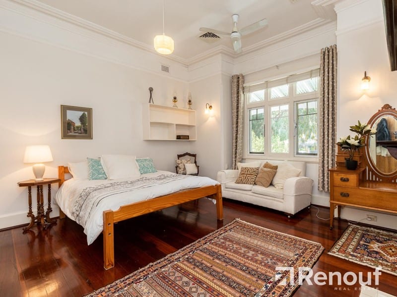 10 Wood Street, Swanbourne