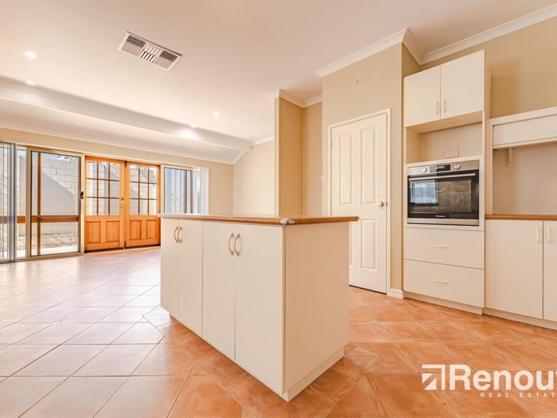 4 Rockett Lane, Cottesloe
