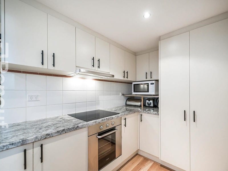 23/134 Mounts Bay Road, Perth