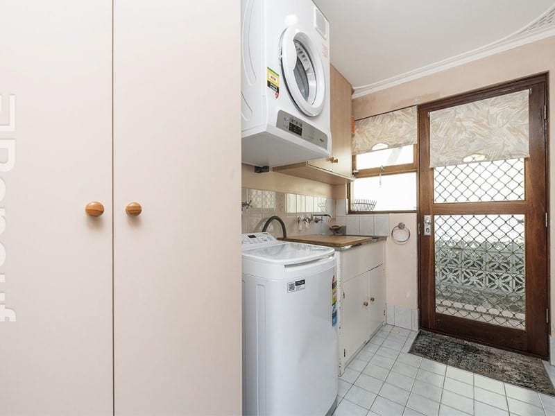 24 Walebing Way, Guilderton