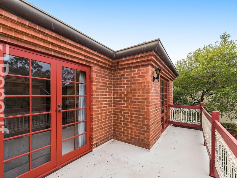 4/7 The Avenue, Crawley
