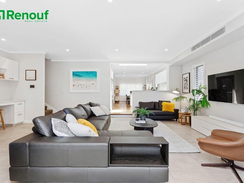 63 Hawkstone Street, Cottesloe
