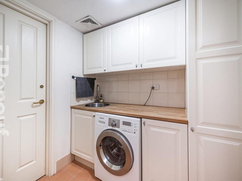 23/134 Mounts Bay Road, Perth