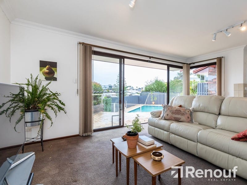 24 Syree Court, Marmion