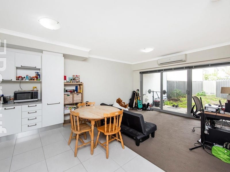 8/7 Streatham Street, Beckenham
