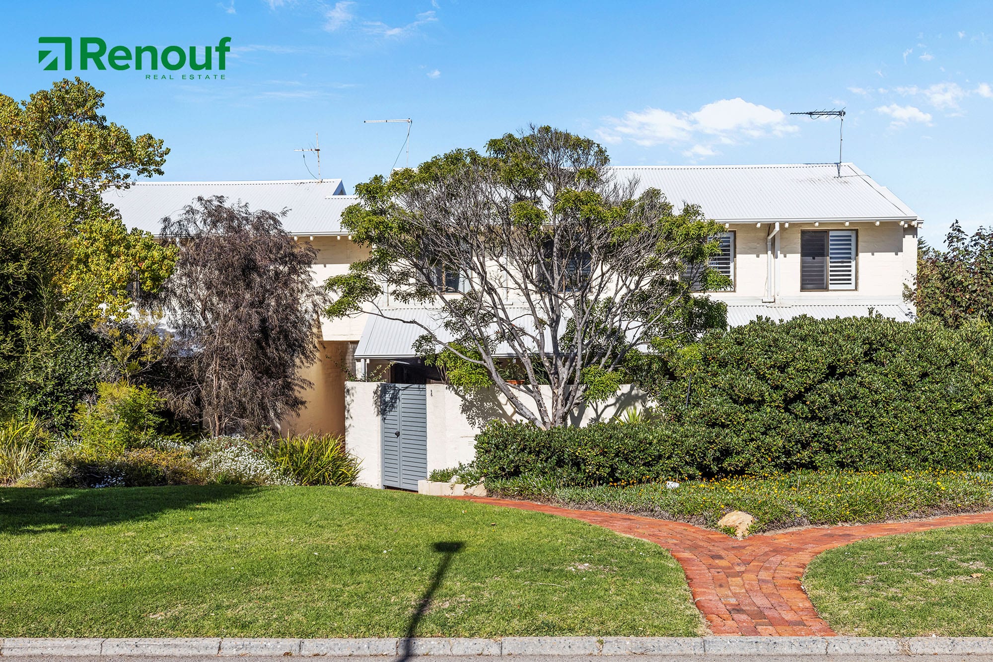 18/11-17 Princes Street, Cottesloe