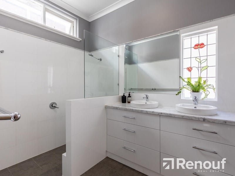 10 Wood Street, Swanbourne