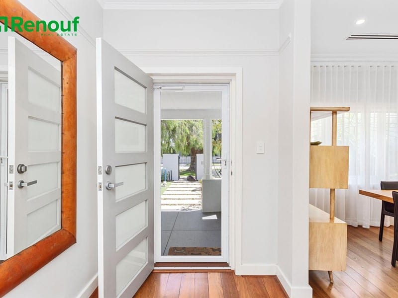 63 Hawkstone Street, Cottesloe