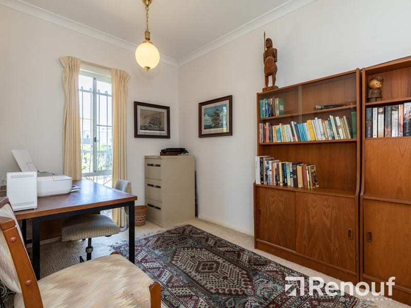 8a Narla Road, Swanbourne