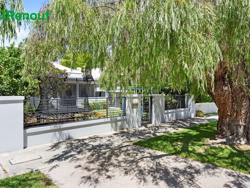 63 Hawkstone Street, Cottesloe
