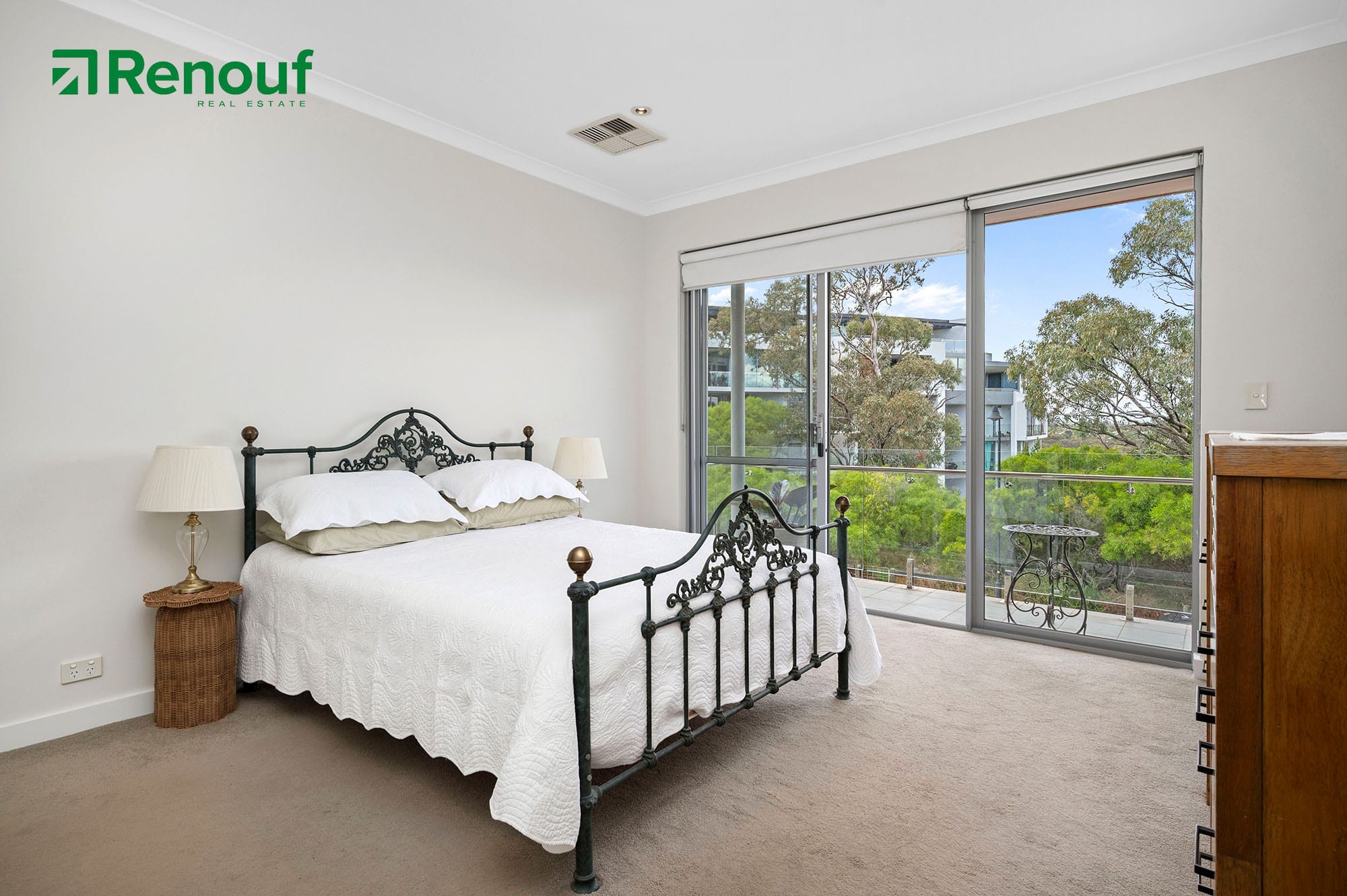 11 Milyarm Rise, Swanbourne