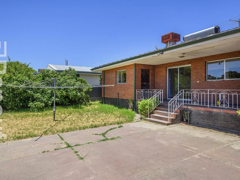 11 Morrison Road, Woodbridge