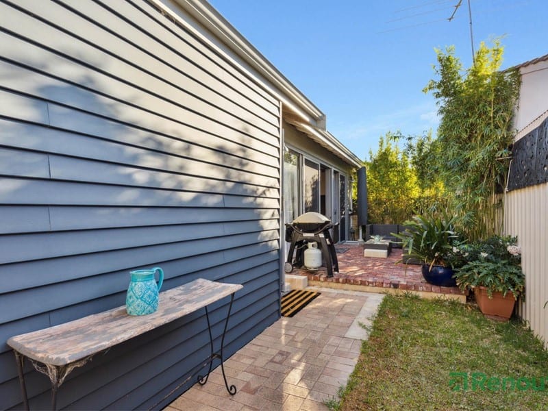 1/9 Wrexham, Bicton