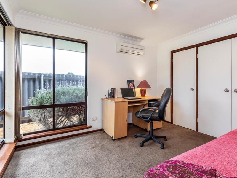24 Syree Court, Marmion