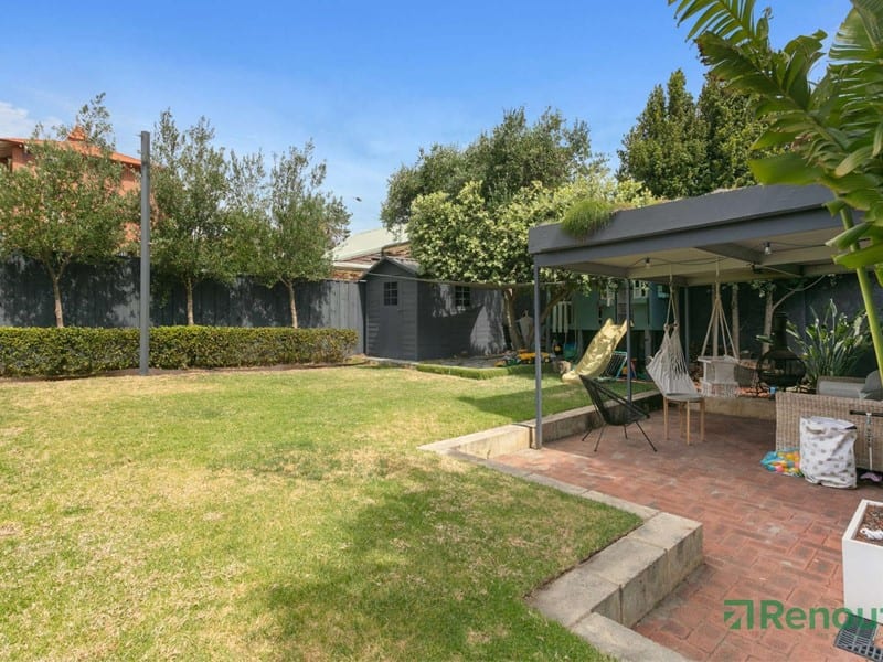6 Deakin Street, Swanbourne