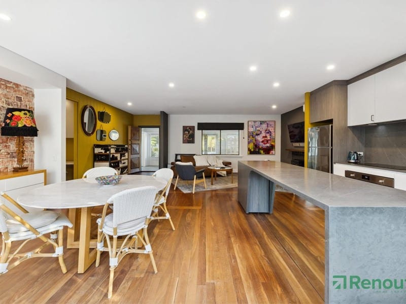 1/9 Wrexham, Bicton