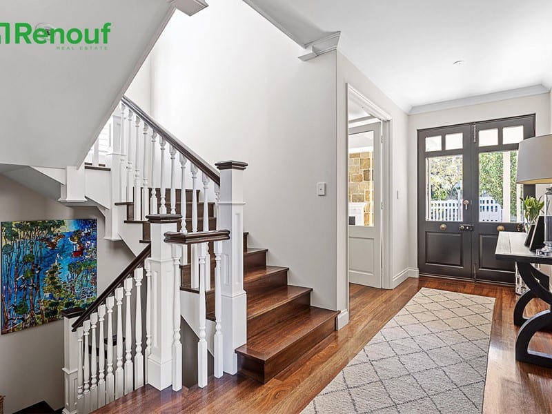 20 Swansea, Swanbourne