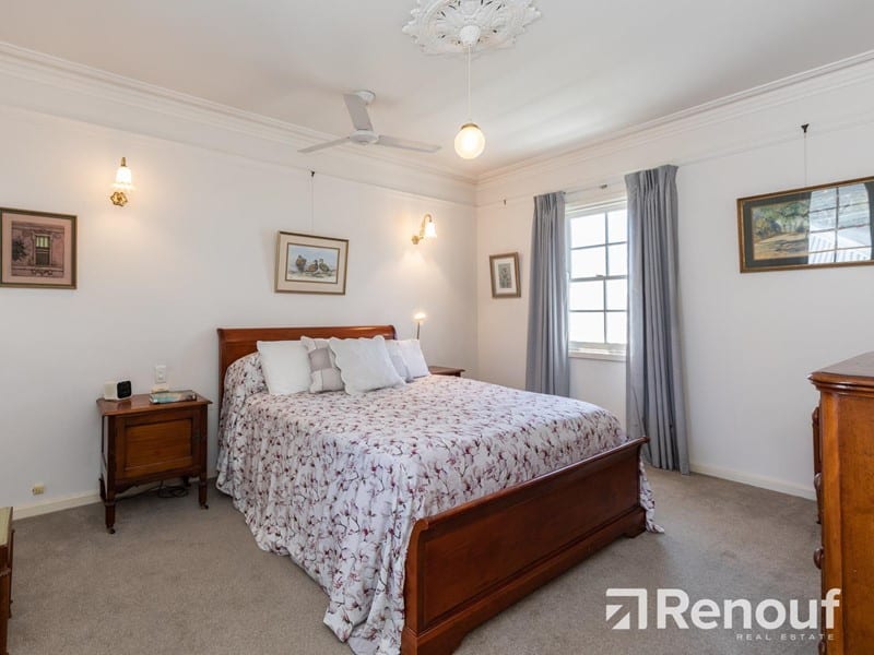 10 Wood Street, Swanbourne