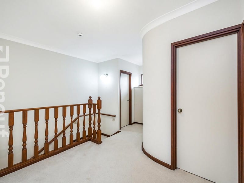 4/7 The Avenue, Crawley