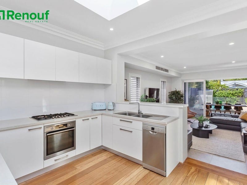 63 Hawkstone Street, Cottesloe