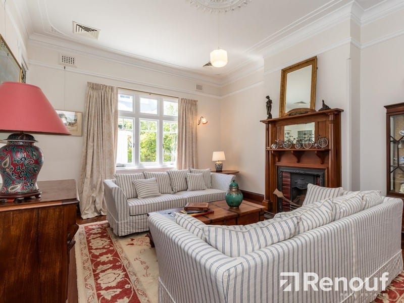 10 Wood Street, Swanbourne