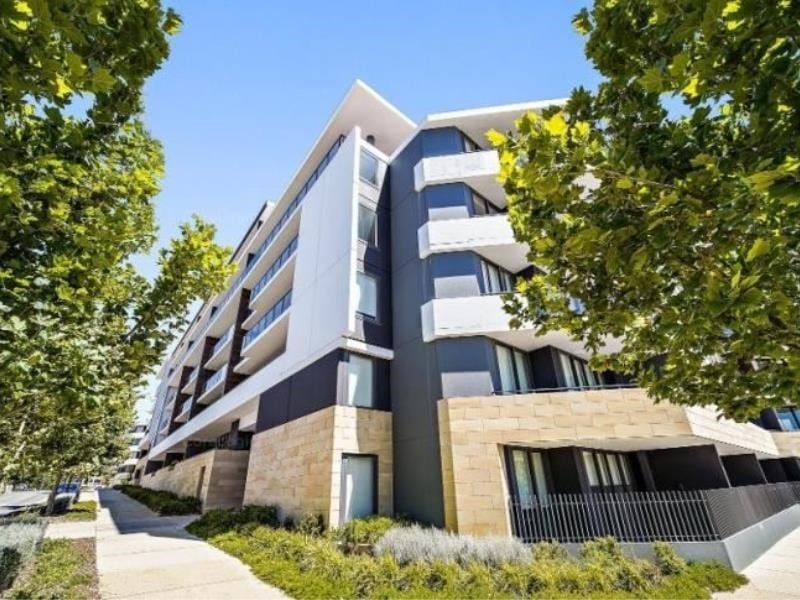 103/8 Graylands Road, Claremont