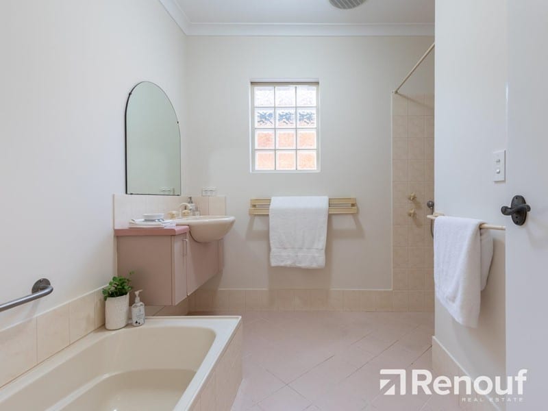 15/25 Arenga Court, Mount Claremont