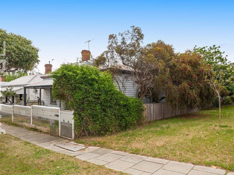 1 Lapsley Road, Claremont