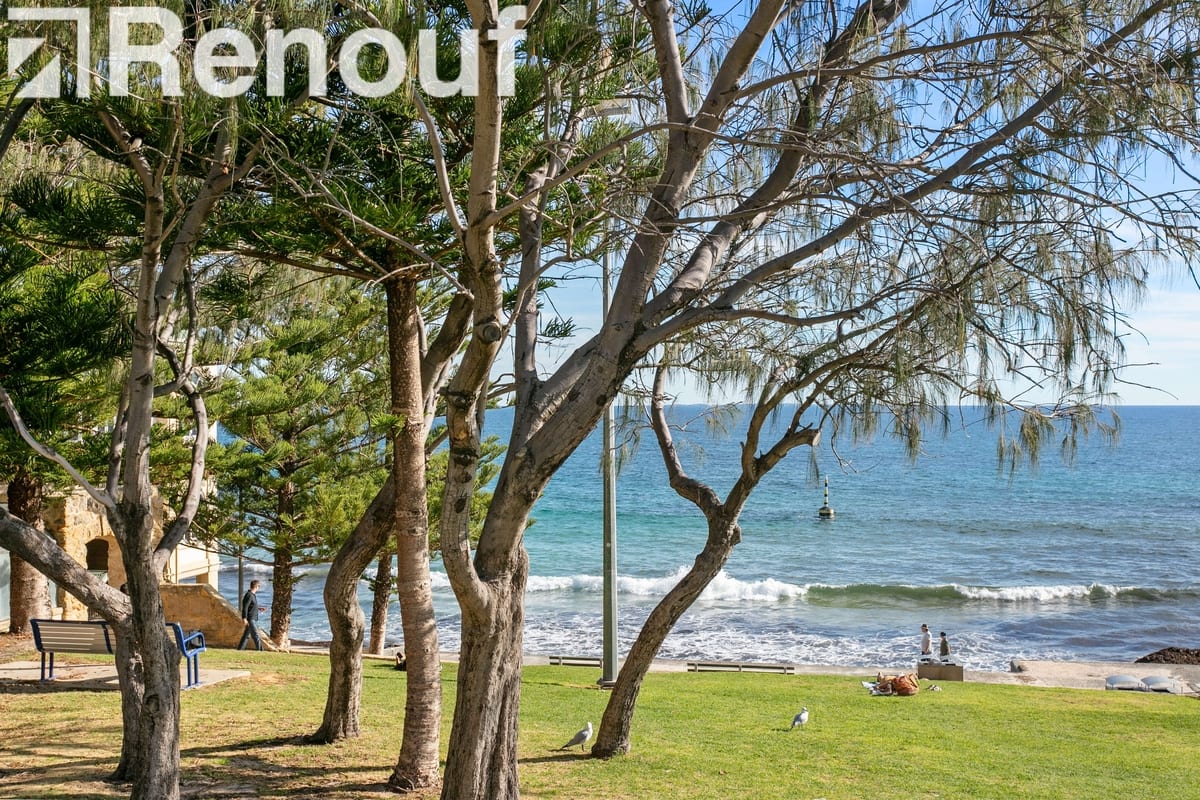 12/34 Marine Parade, Cottesloe
