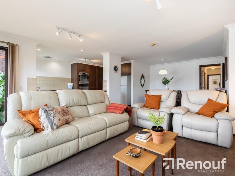 24 Syree Court, Marmion