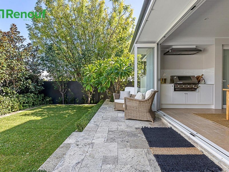 20 Swansea, Swanbourne