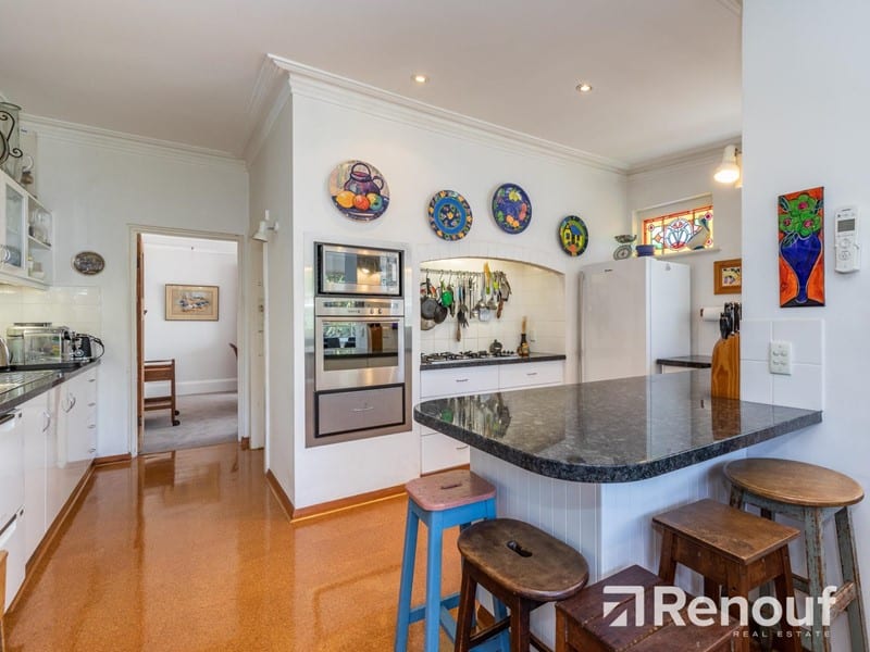 10 Wood Street, Swanbourne