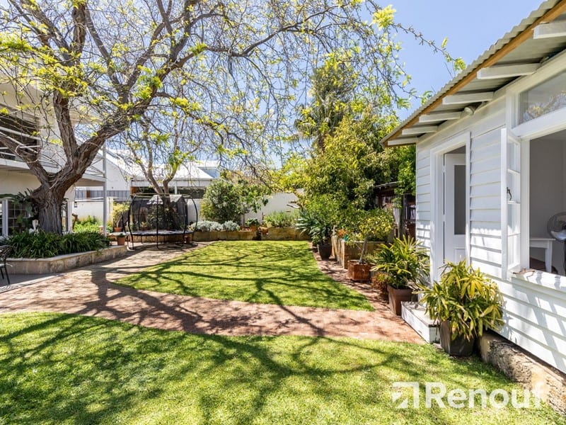 10 Wood Street, Swanbourne