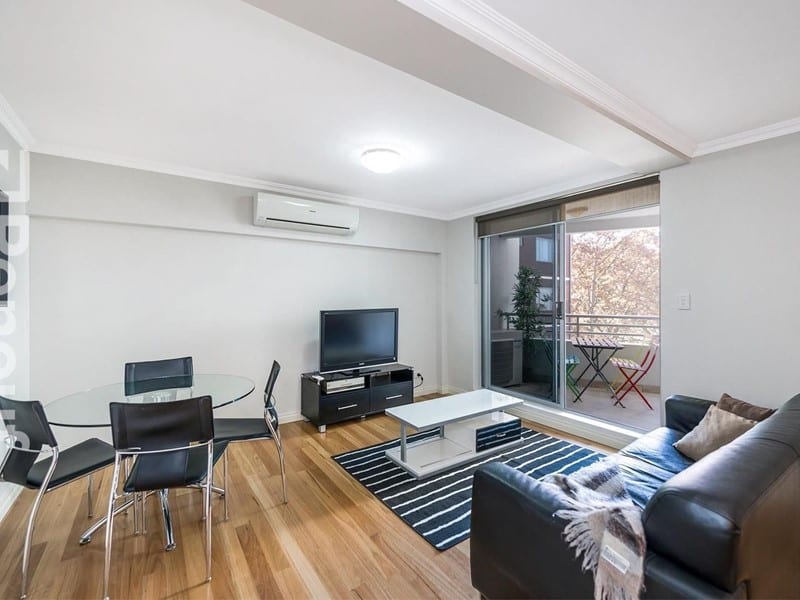 23/134 Mounts Bay Road, Perth