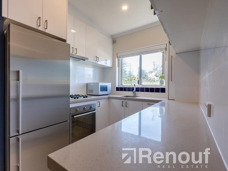 11/156 Broome Street, Cottesloe