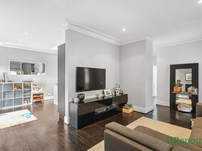 6 Deakin Street, Swanbourne