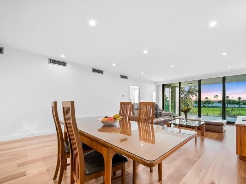 10/90 Terrace Road, East Perth