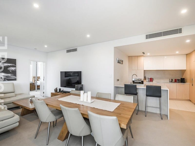 76/2 Milyarm rise, Swanbourne