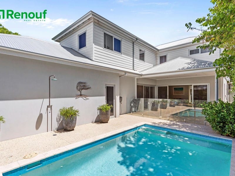 63 Hawkstone Street, Cottesloe