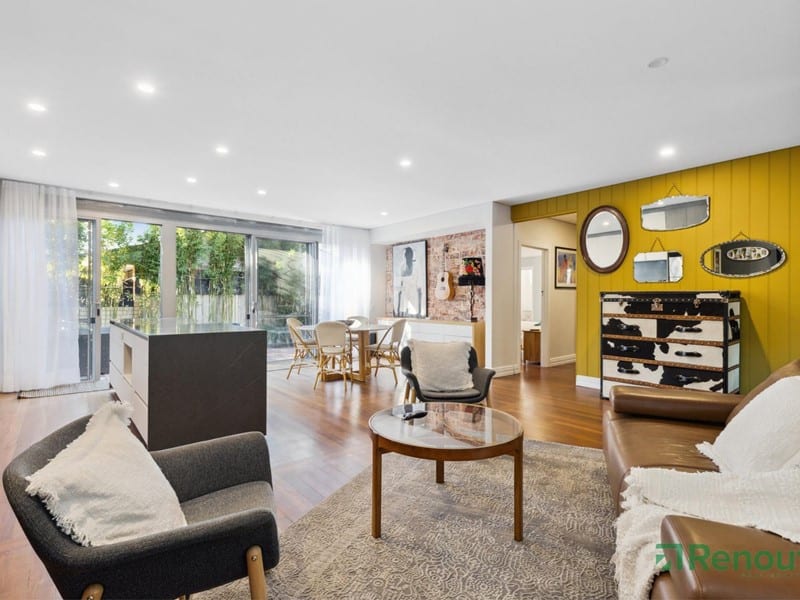 1/9 Wrexham, Bicton