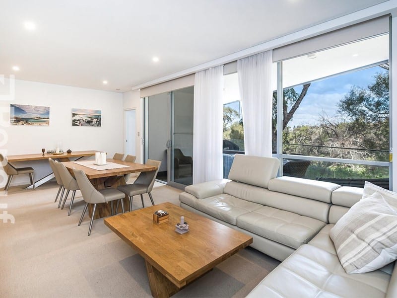 76/2 Milyarm rise, Swanbourne