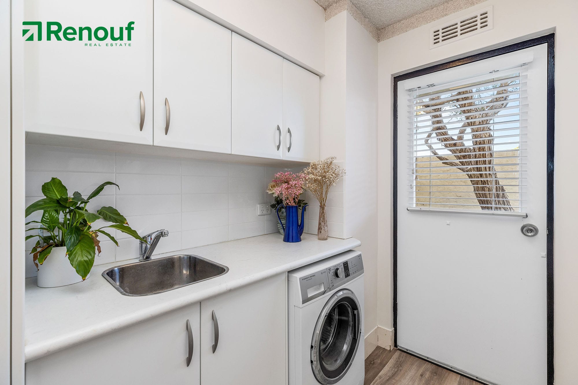 18/11-17 Princes Street, Cottesloe