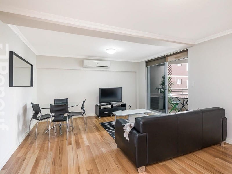 23/134 Mounts Bay Road, Perth