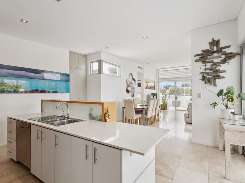 11/30 Jarrad Street, Cottesloe
