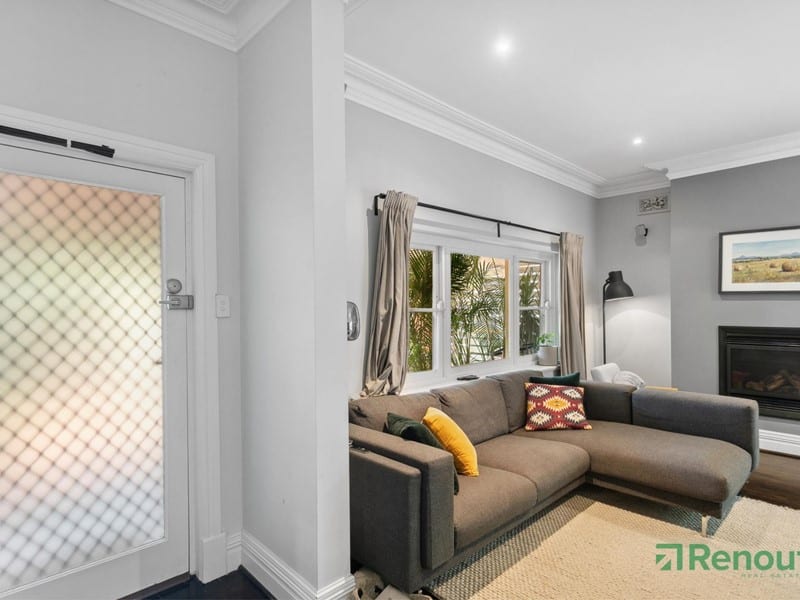 6 Deakin Street, Swanbourne