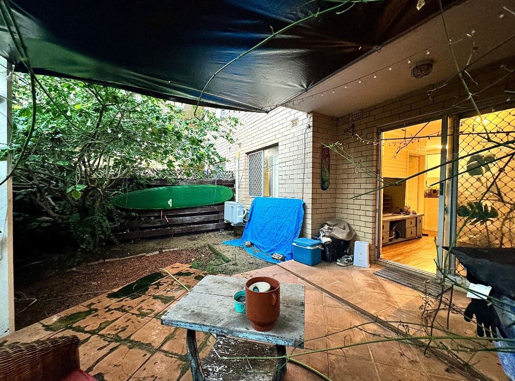 2/11-19 Stirling Road, Claremont