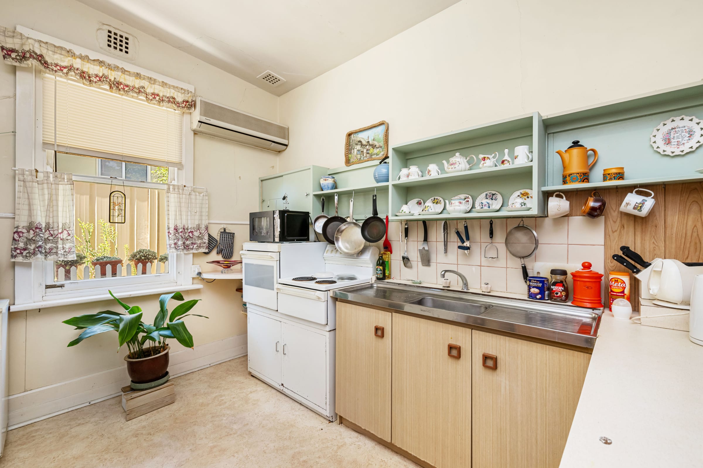 52 Wood Street, Swanbourne